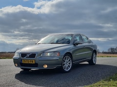 Volvo S60 - 2.5T AWD Summum