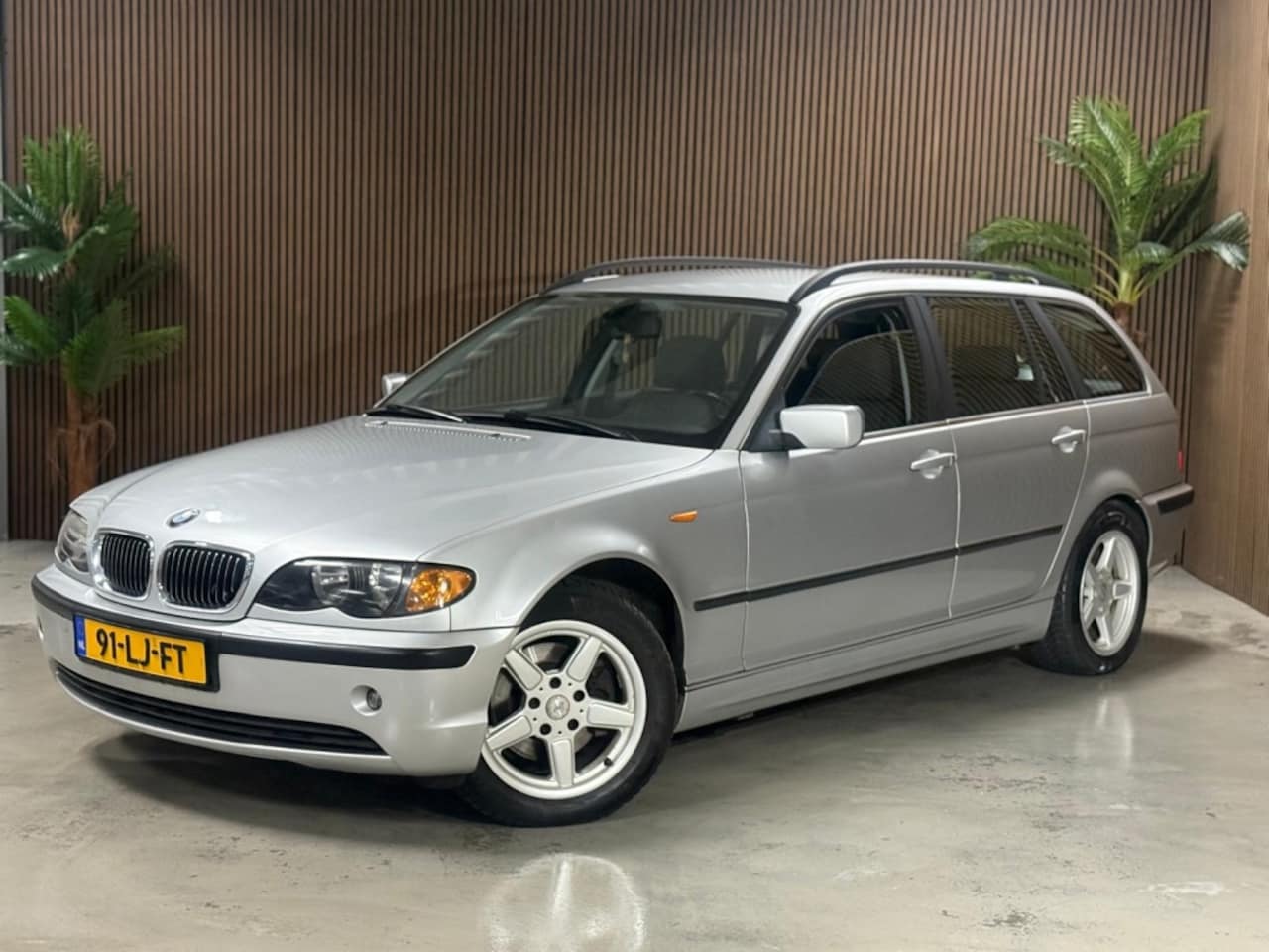 BMW 3-serie Touring - 325i Executive 325i Executive - AutoWereld.nl