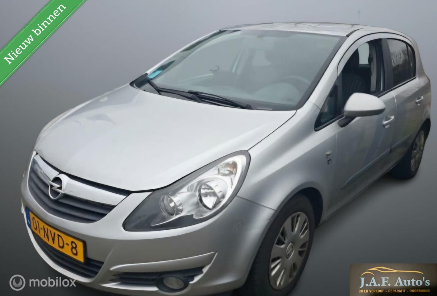 Opel Corsa - 1.4 Airco Cruise 5drs 111EDITIE Nw APK! - AutoWereld.nl