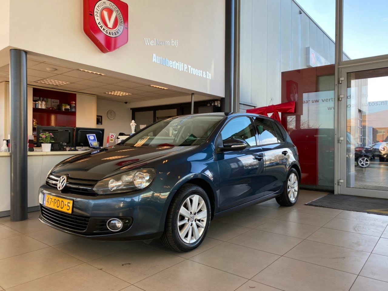 Volkswagen Golf - 1.2 TSI Tour II BlueMotion 1.2 TSI Tour II BlueMotion,NL Auto,100% Onderhouden,Navigatie,Climate&Cruisecontrol,Trekha - AutoWereld.nl