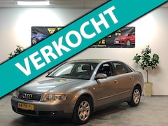 Audi A4 Limousine - 2.0 / Airco / Cruise / LM-V / Navi /