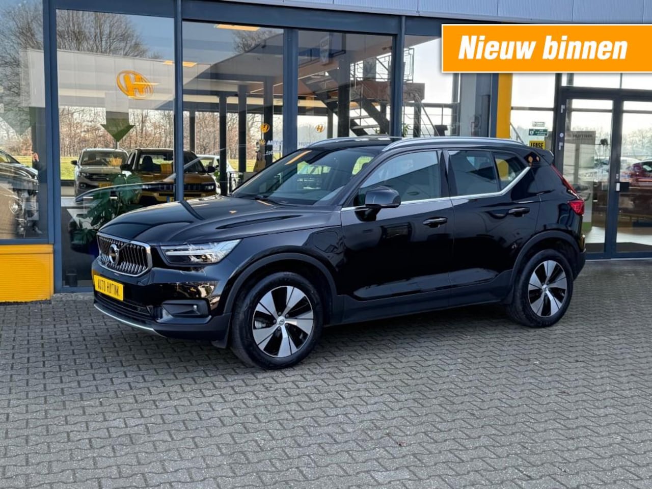 Volvo XC40 - 1.5 T5 Recharge Inscription - camera - navi - elec achterklep - AutoWereld.nl