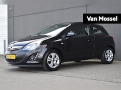 Opel Corsa - 1.2-16V Design Edition 3drs | LMV | Cruise | Stoel-/Stuurverwarming | PDC |