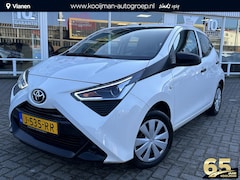 Toyota Aygo - 1.0 VVT-i x-fun met slechts 17000km, NL auto, netjes met o.a. Airco, Bluetooth etc