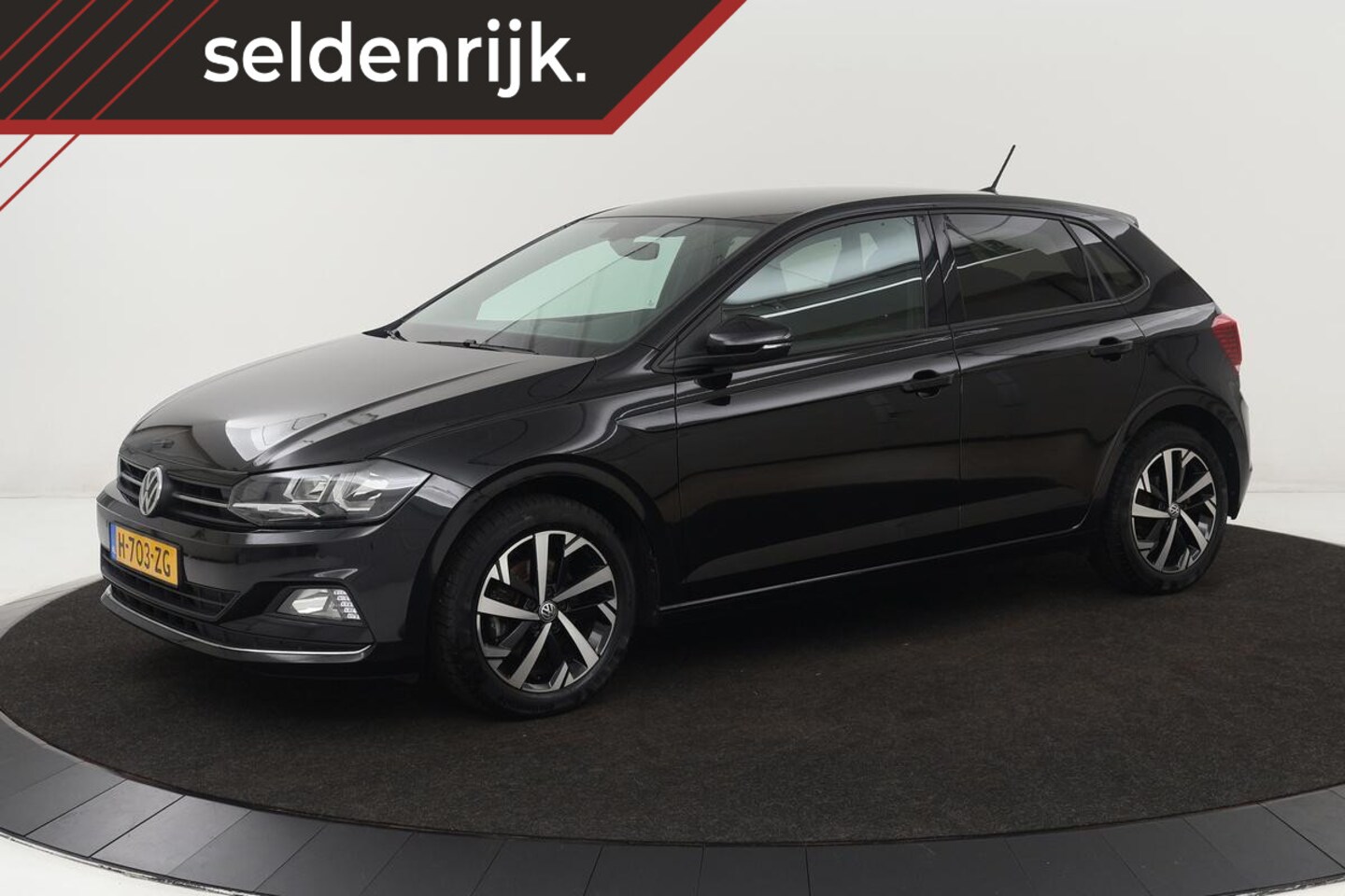 Volkswagen Polo - 1.0 TSI Highline | Stoelverwarming | Carplay | Active Info Display | Navigatie | PDC | Ada - AutoWereld.nl