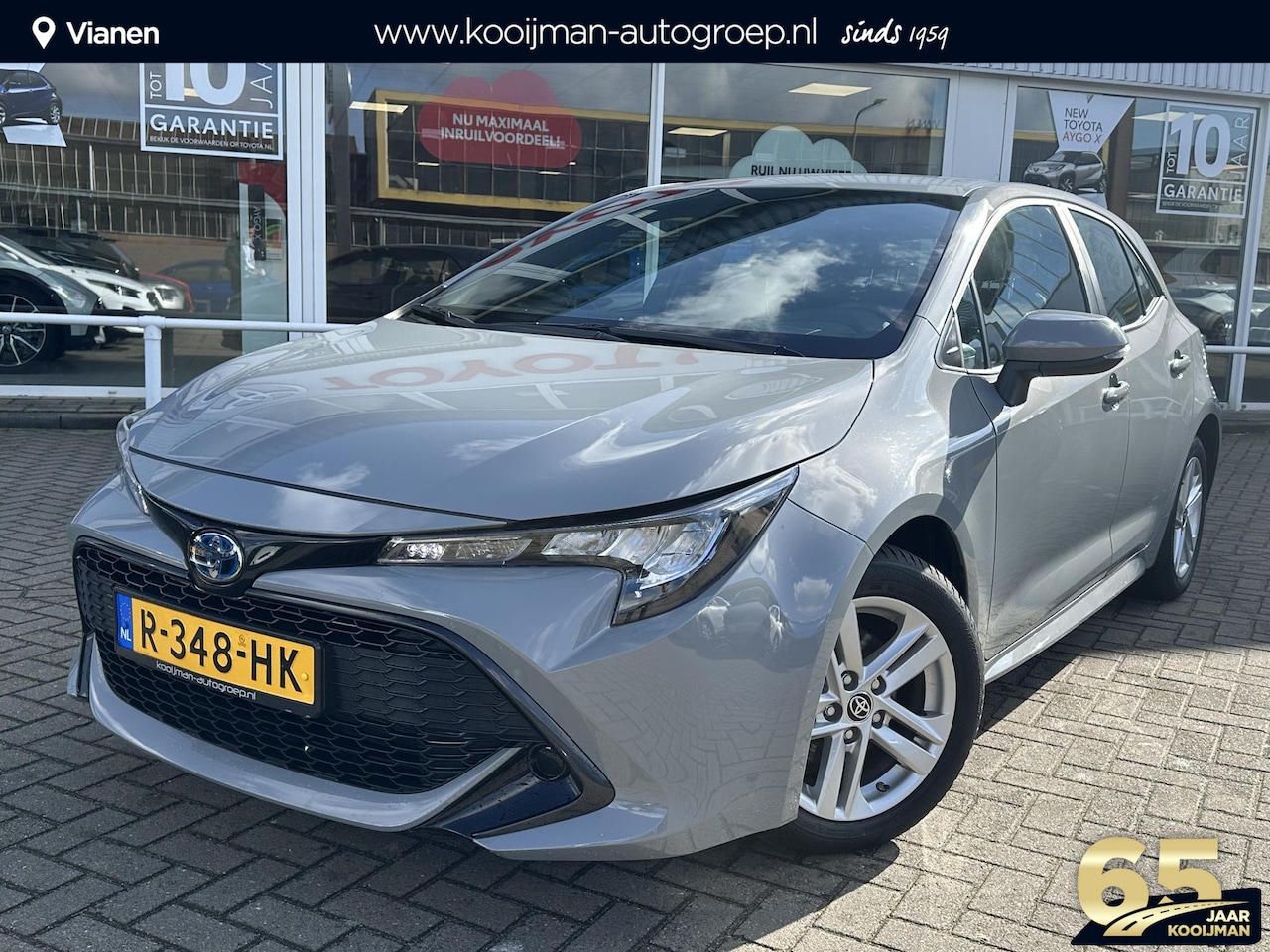 Toyota Corolla - 1.8 Hybrid Active AdaptiveCruiseControl, Achteruitrijcamera< AppleCarPlay, DAB, Automaat! - AutoWereld.nl