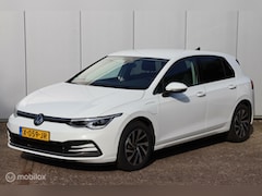 Volkswagen Golf - 1.4 eHybrid Style