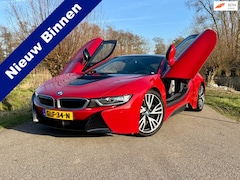 BMW i8 - 1.5 Protonic Red Edition / Hybrid / 334 PK / Camera / Automaat / Navigatie / Kuipstoelen l