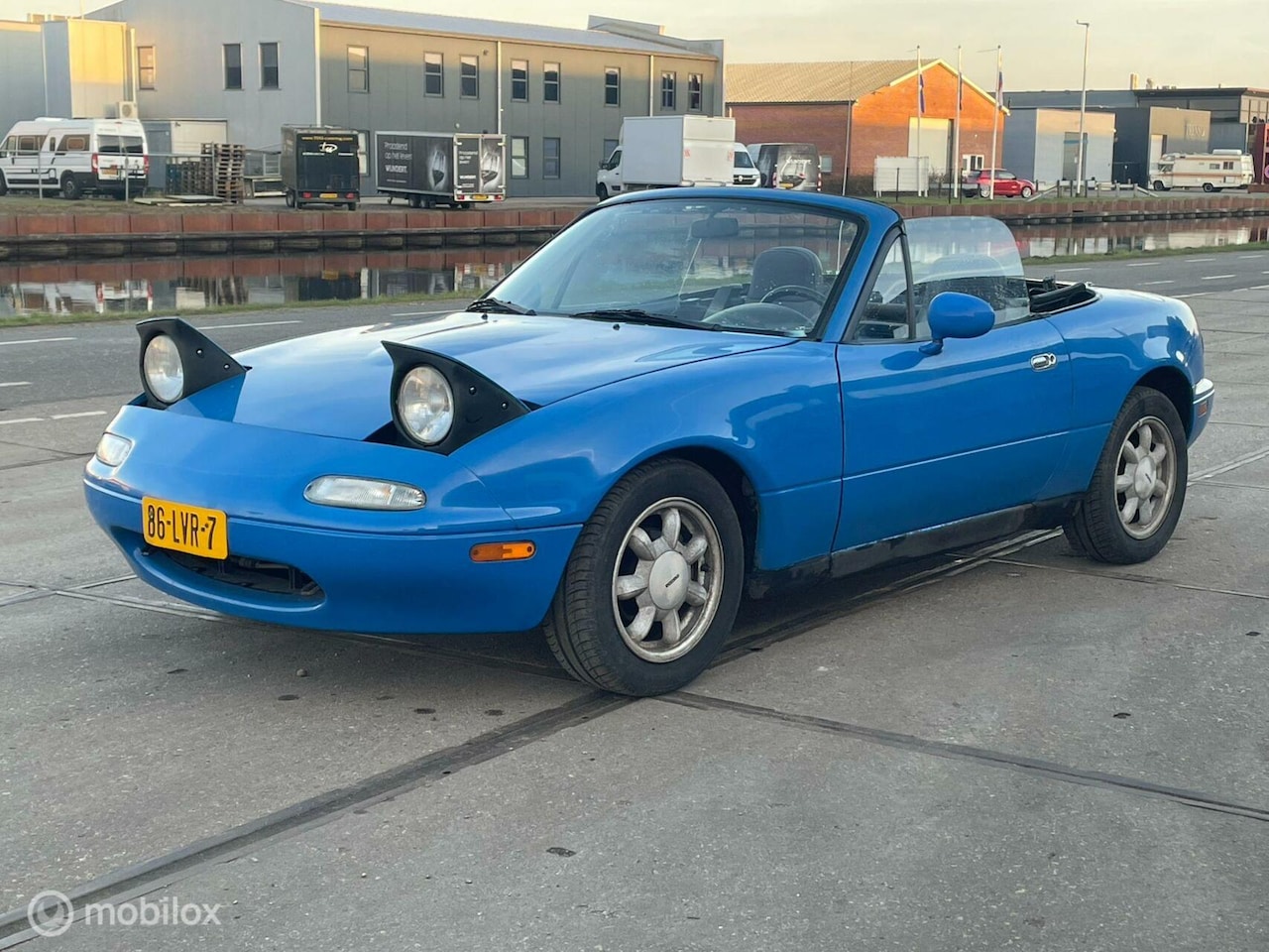 Mazda MX-5 - 1.6i-16V 1.6i-16V - AutoWereld.nl