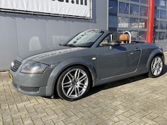 Audi TT Roadster - 1.8 5V Turbo Unieke kleur en interieur | Volledig onderhouden van echte liefhebber geweest