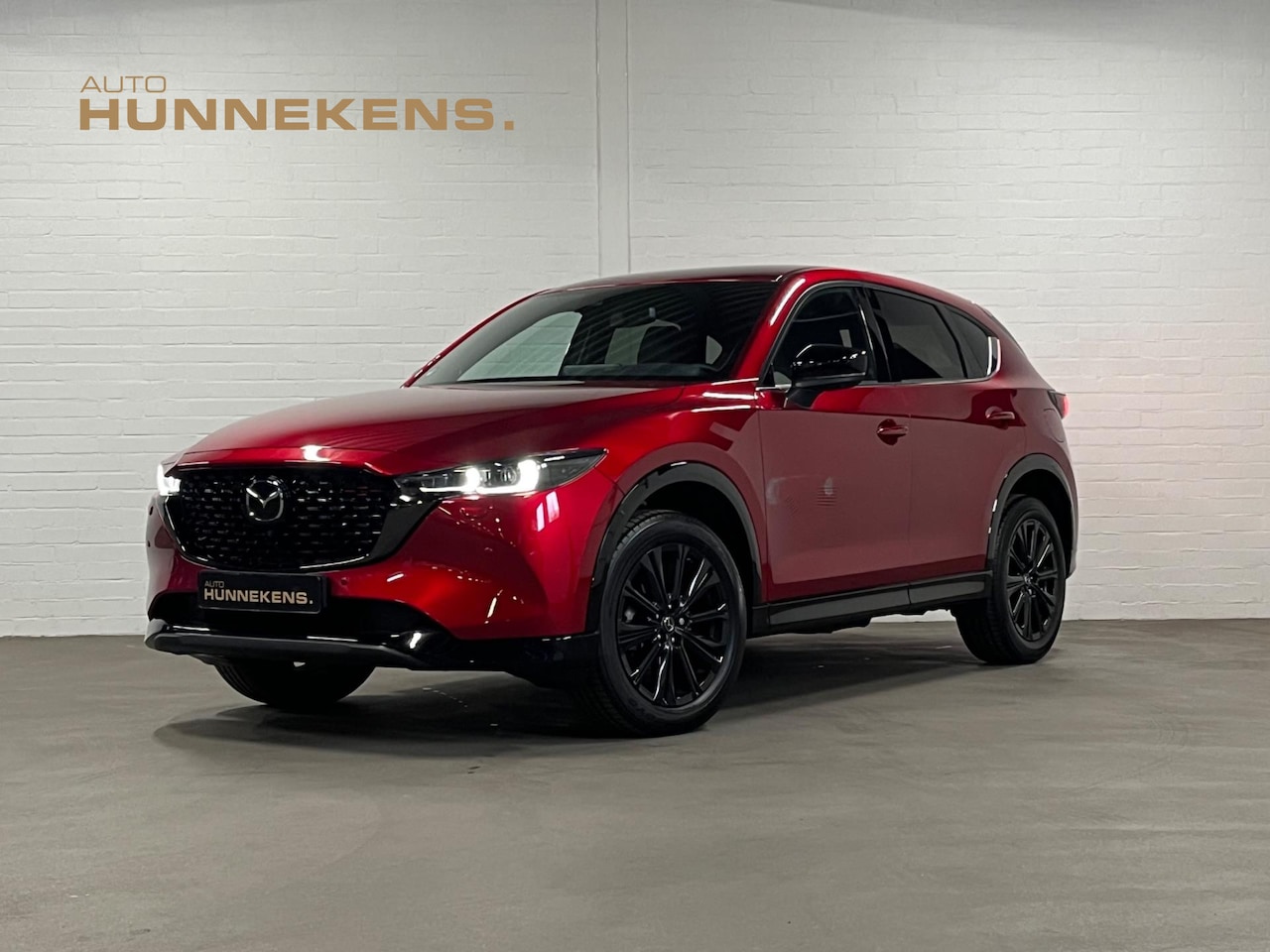 Mazda CX-5 - Homura 2.0 Adapt. Cruise | BOSE | Head-up | 360 Camera | Leder/Alcantara | Stoel-/Stuur ve - AutoWereld.nl