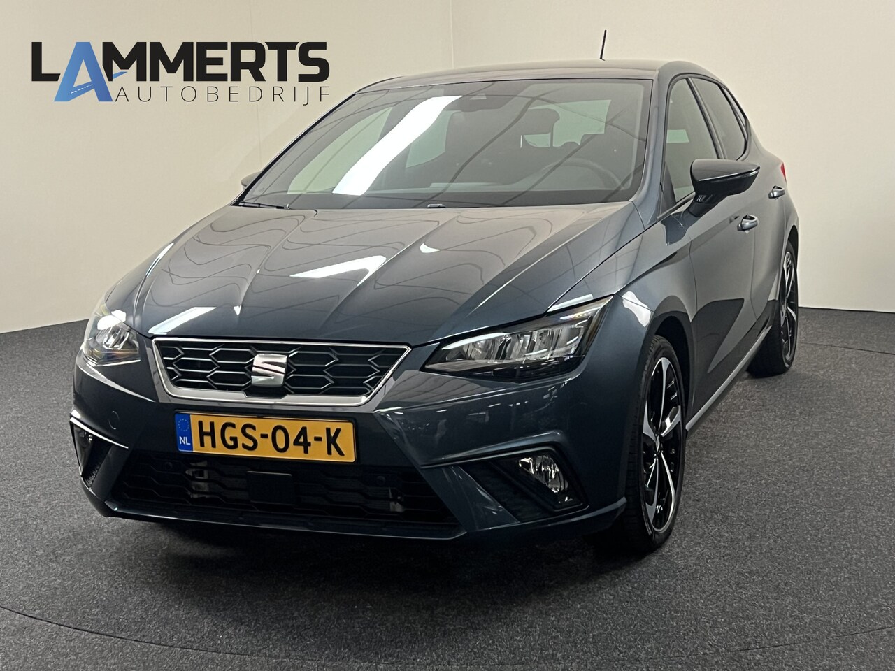 Seat Ibiza - 1.0 EcoTSI FR 115 PK DSG Carplay / 18" / Camera / PDC / Stoelverw. - AutoWereld.nl