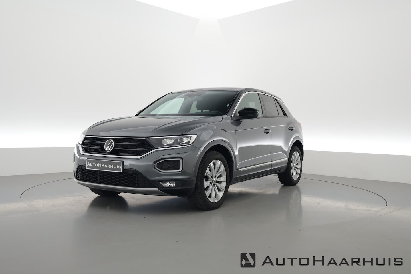 Volkswagen T-Roc - 1.5 TSI Sport DSG | Navi | Camera | Keyless | Adapt. Cruise | Afn. Trekhaak | - AutoWereld.nl