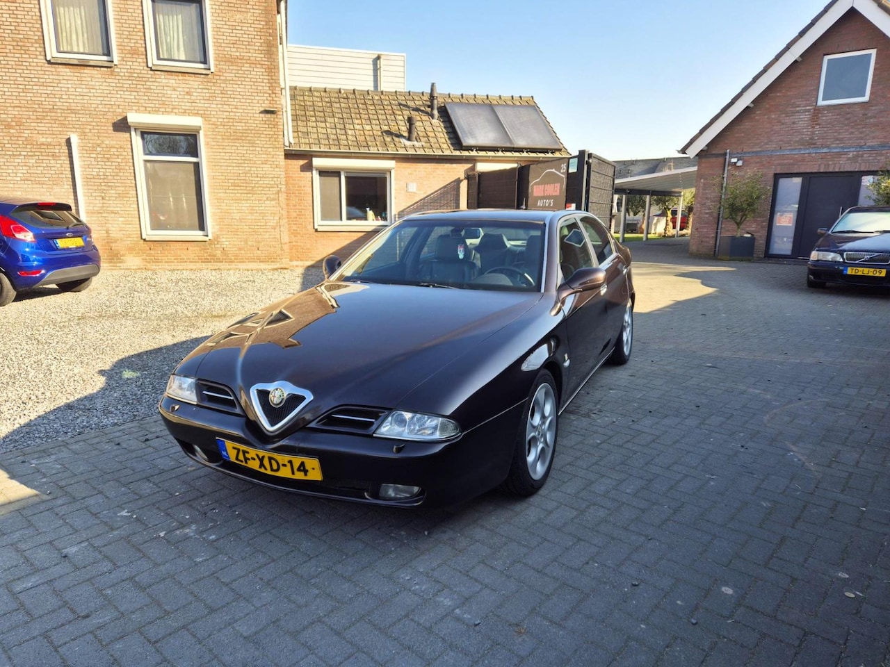 Alfa Romeo 166 - 3.0 V6 Super Navi Clima Cruise - AutoWereld.nl