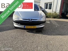 Peugeot 206 - 1.4 Gentry Premium