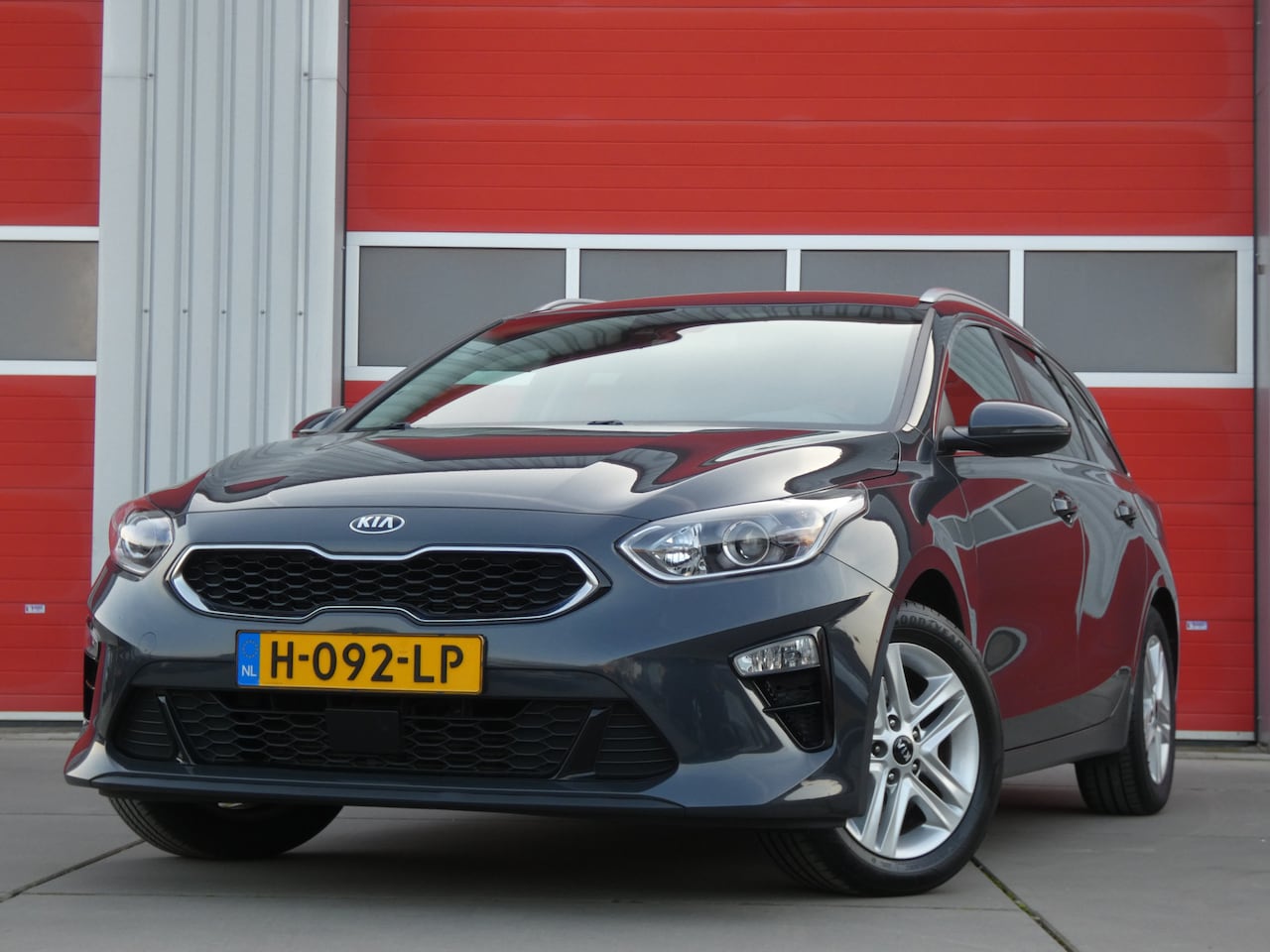 Kia Cee'd Sportswagon - Ceed 1.4 T-GDi DynamicPlusLine/ automaat/ zeer mooi! - AutoWereld.nl