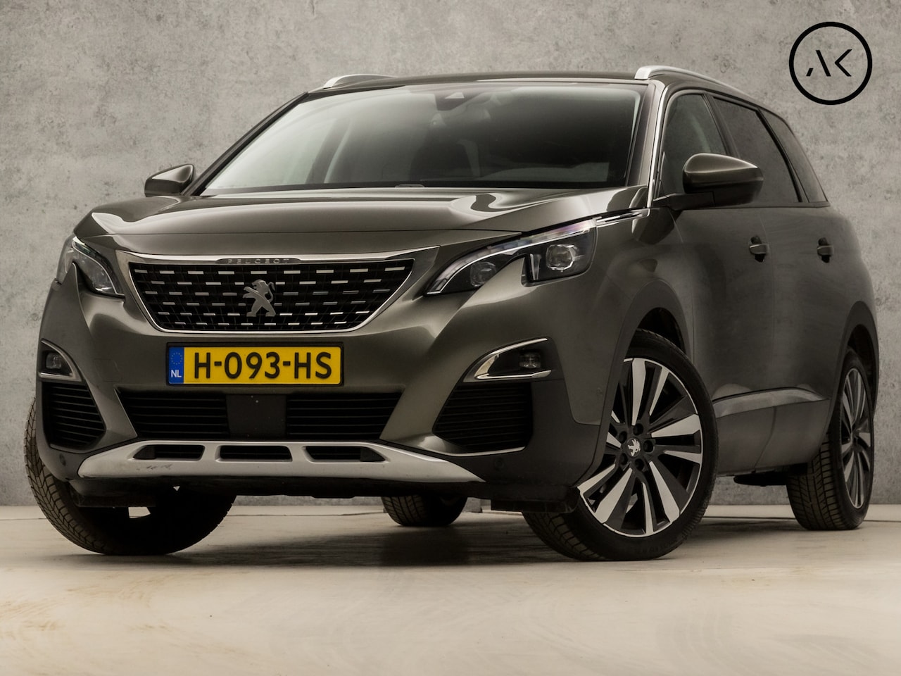 Peugeot 5008 - 1.2 PureTech Sport 7 Persoons Automaat (APPLE CARPLAY, MEMORY SEATS, STOELVERWARMING, LEDE - AutoWereld.nl