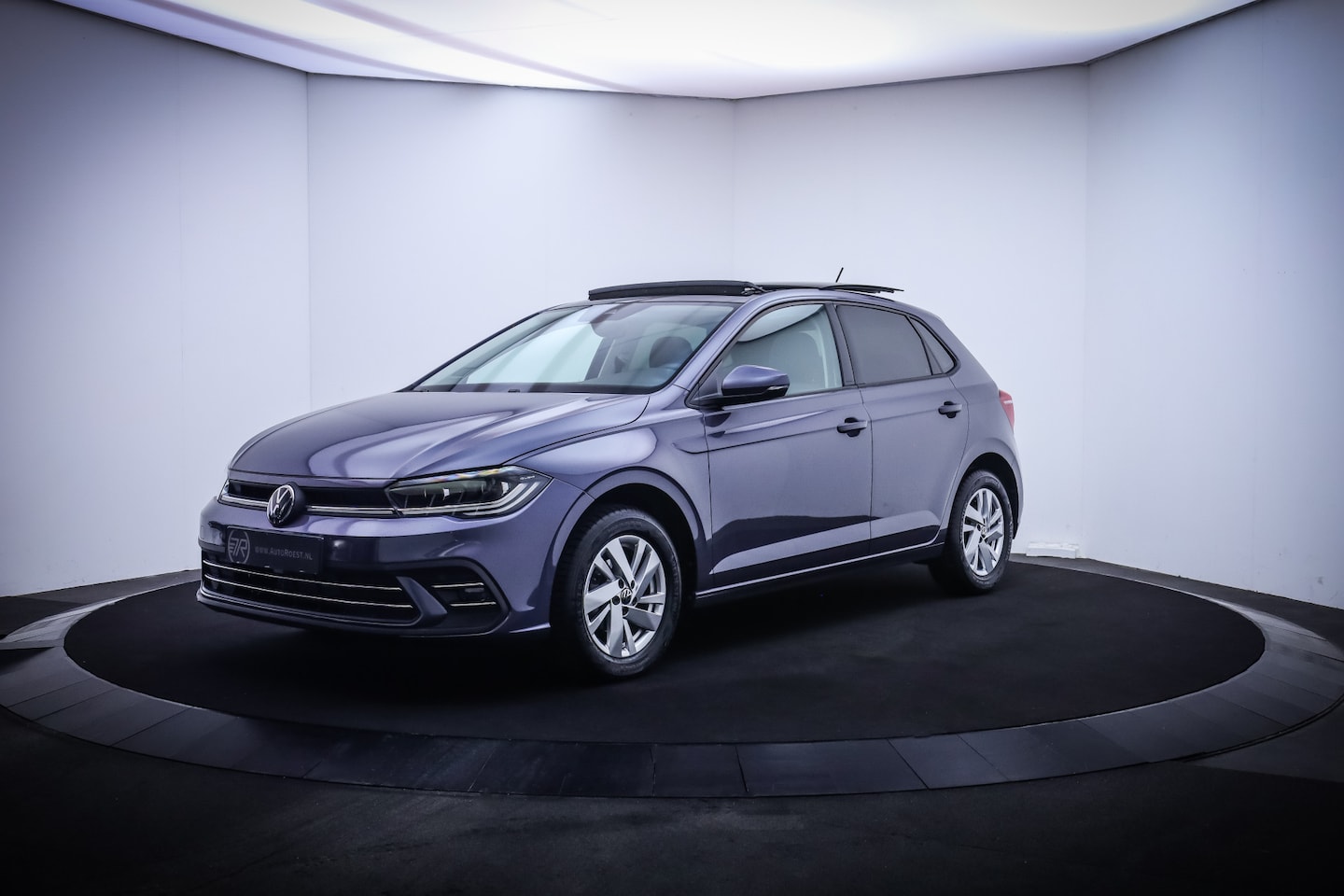 Volkswagen Polo - 1.0TSI Life PANO/IQ LIGHT/CARPLAY/DIGIDASH/STOELVERW./DAB+/PDC V+A/LMV - AutoWereld.nl