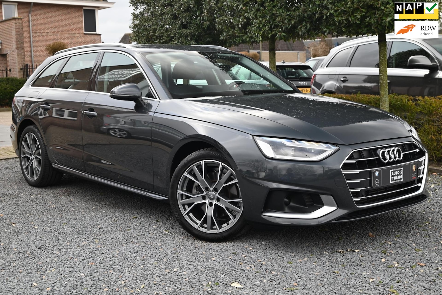 Audi A4 Avant - 35 TFSI Launch Edition Business 150 PK Aut. 1e Eig Virtual LED PDC 18'' - AutoWereld.nl