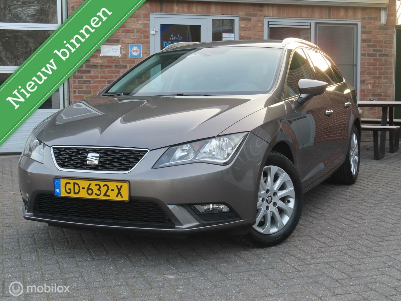 Seat Leon ST - 1.4 TSI ACT Style/nav/pdc/clima. - AutoWereld.nl