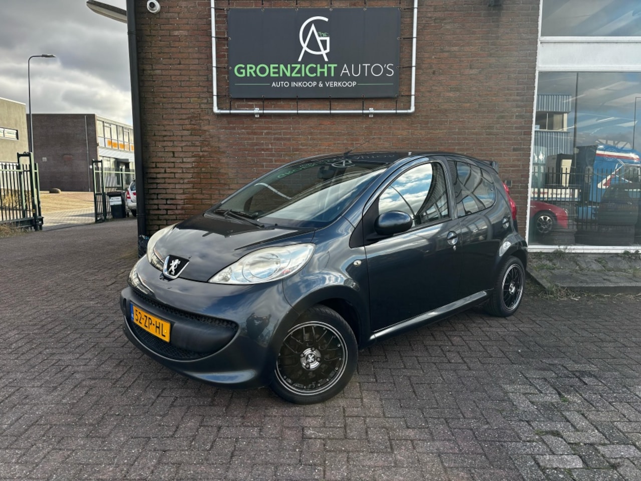 Peugeot 107 - 1.0-12V XS 1.0-12V XS - AutoWereld.nl