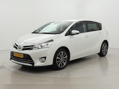 Toyota Verso - 7 pers. 1.8 VVT-i Dynamic | Origineel NL | Trekhaak | Navigatie | Camera | Cruise | Clima