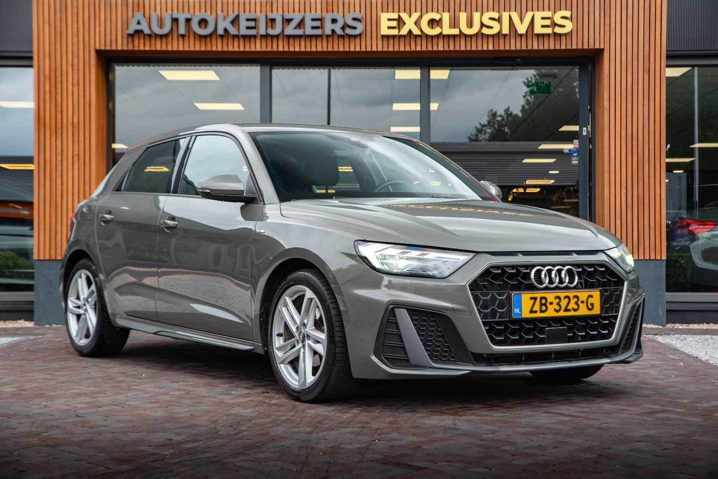 Audi A1 Sportback - 30 TFSI S Line Pro Line S S-Line Navi Cruise Clima Leer/StofLMV - AutoWereld.nl