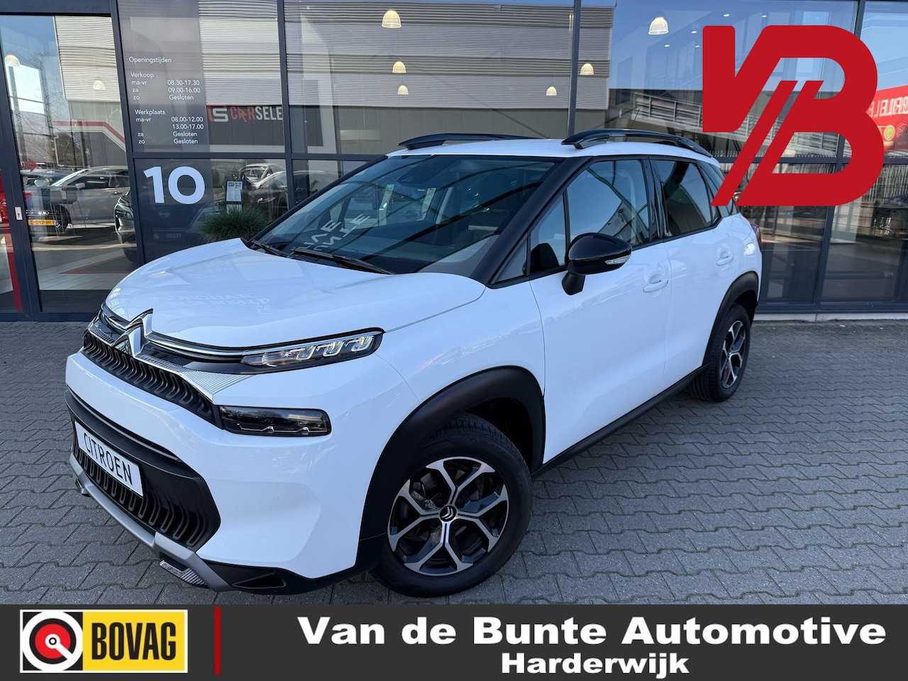 Citroën C3 Aircross - 1.2 PureTech Shine *Automaat* - AutoWereld.nl