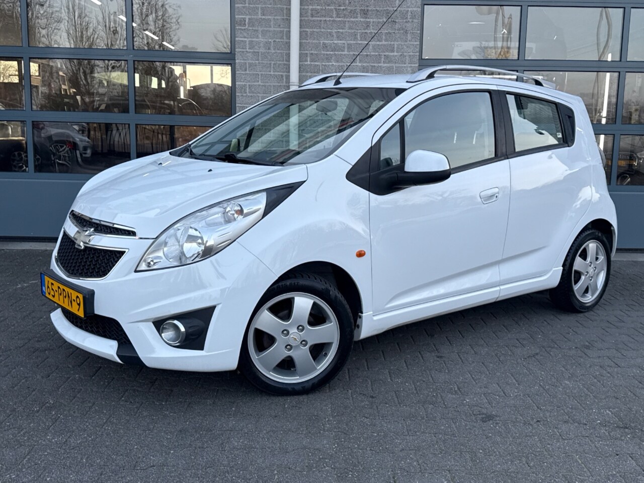 Chevrolet Spark - 1.2 16V LT 1.2 16V LT - AutoWereld.nl