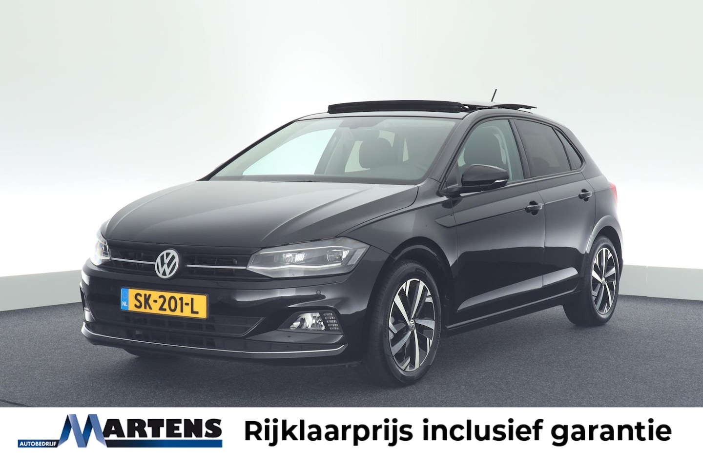 Volkswagen Polo - 1.0 TSI 116pk DSG Highline Camera Led Keyless Stoelverwarming Panoramadak Navigatie - AutoWereld.nl