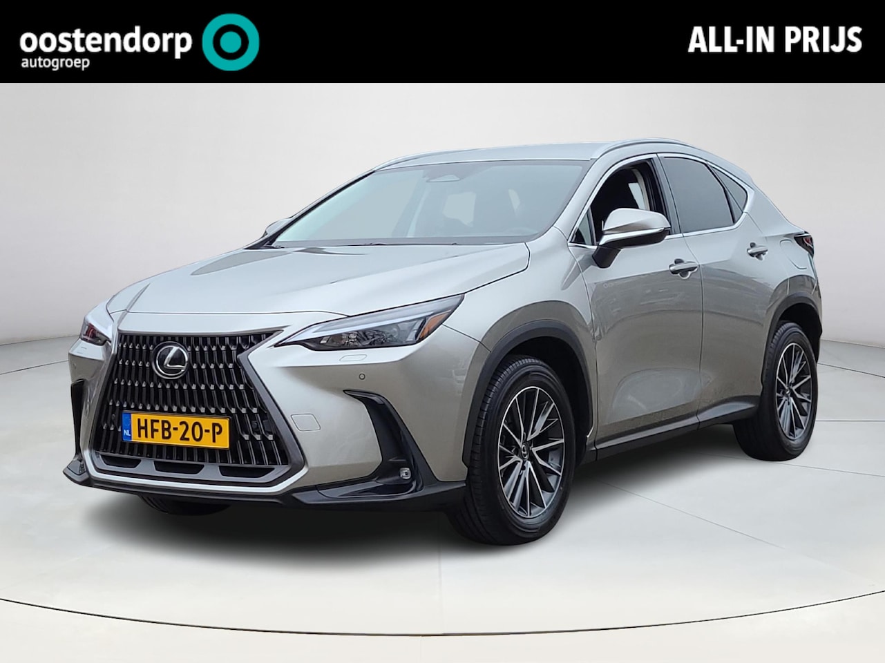 Lexus NX - 450h+ AWD Luxury Line Plug-In Hybrid | Trekhaak | Apple CarPlay | Navigatie | Rijklaarprij - AutoWereld.nl