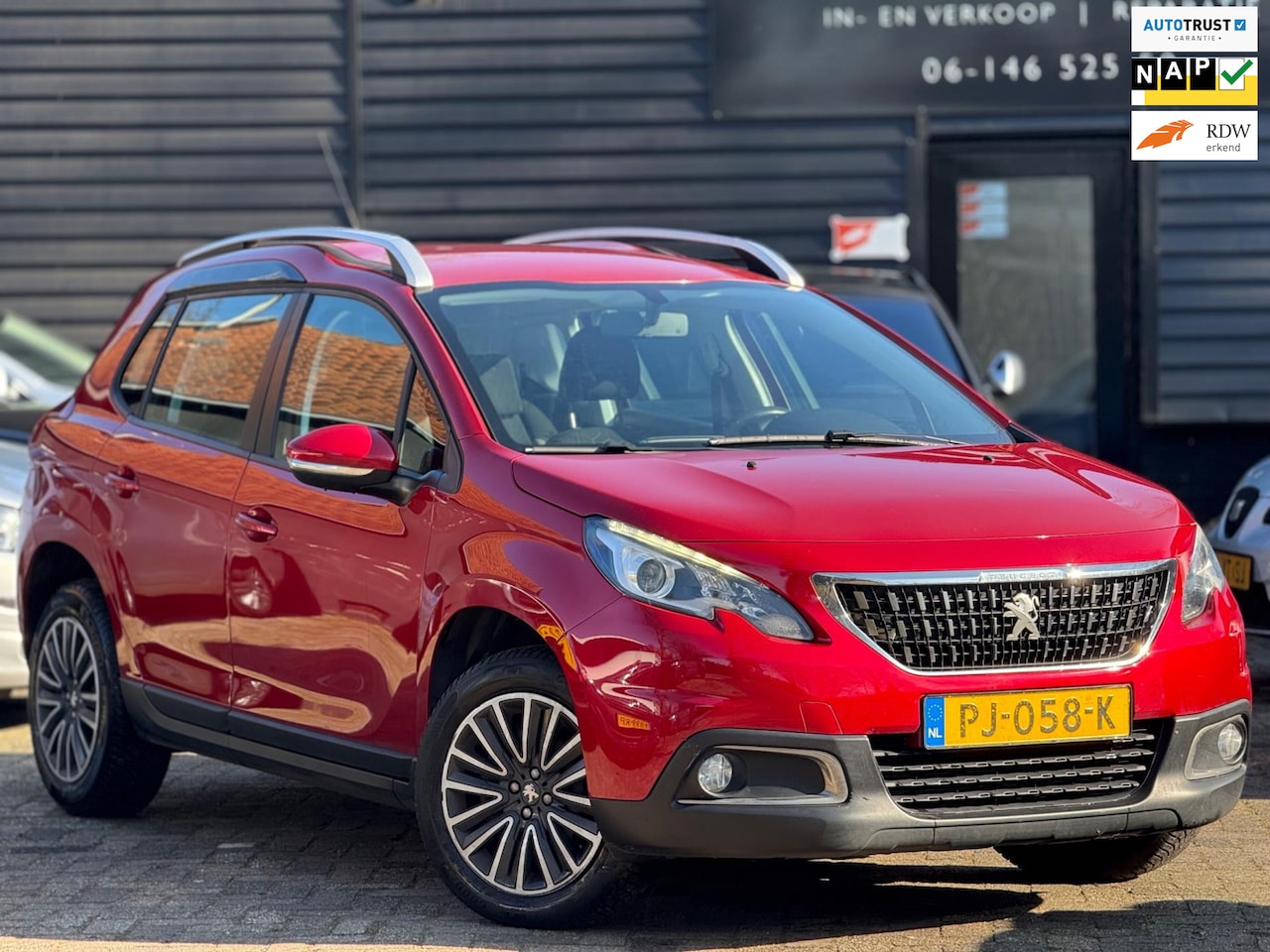 Peugeot 2008 - 1.2|Automaat|Trekhaak|Cruise|Navi - AutoWereld.nl