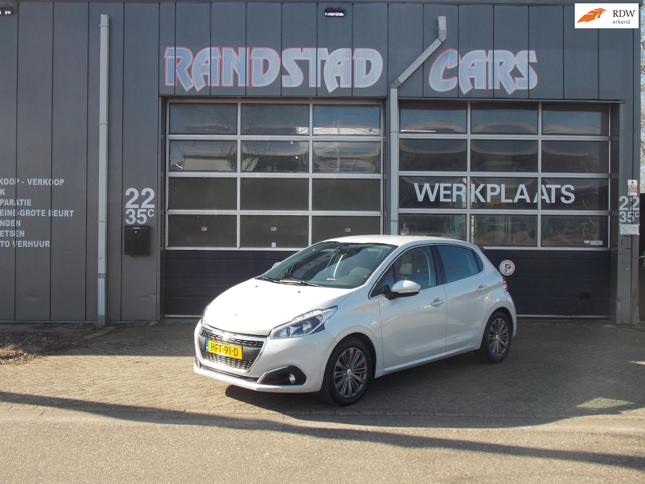 Peugeot 208 - 1.2 PureTech Tech Edition Automaat Airco Elek Pakket 5Deurs 2019bj GARANTIE - AutoWereld.nl