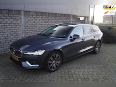 Volvo V60 - 2.0 T4 Inscription Autom Panodak Leder Stoel/Stuur A Bank Verw Navi Camera Head-Up Adaptie