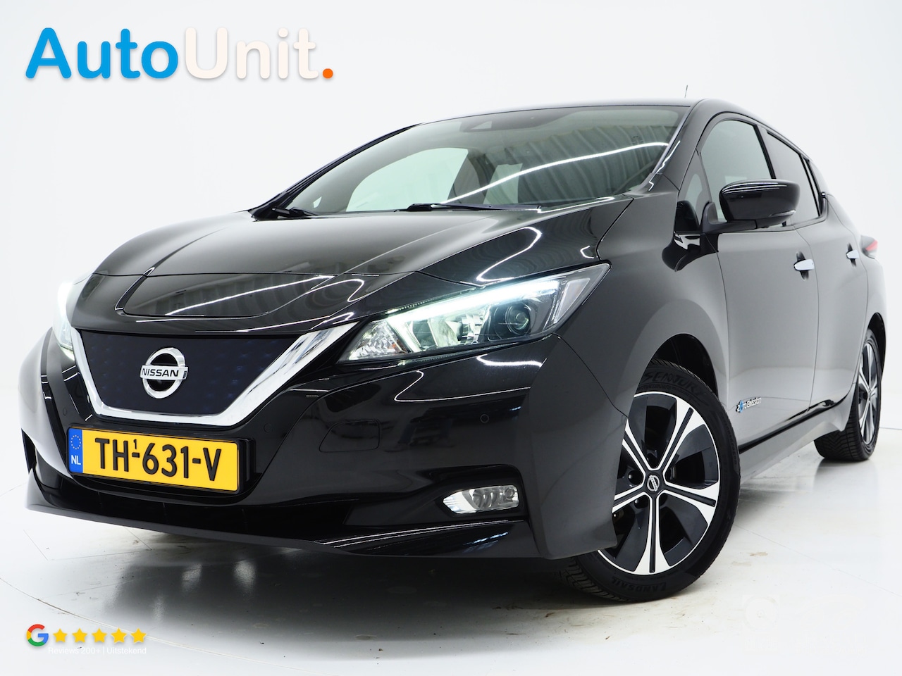 Nissan LEAF - 2.ZERO EDITION 40 kWh | Adaptive Cruise | 360 | Keyless | Carplay | Stoel/stuurverwarming - AutoWereld.nl