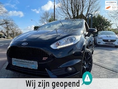 Ford Fiesta - 1.6 ST2 Clima Elek Pakket Lmv Navi Cruise