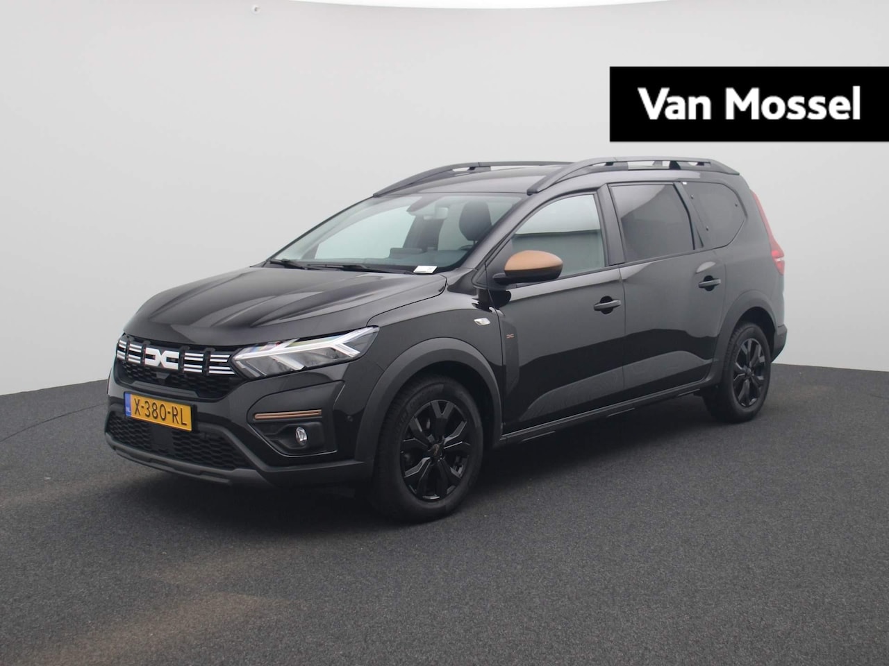 Dacia Jogger - 1.0 - 110PK TCe Extreme 7p. | Navigatie | Apple Carplay/Android Auto | Climate control| Pa - AutoWereld.nl