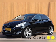 Peugeot 208 - 1.2 VTi Blue Lease panoramadak