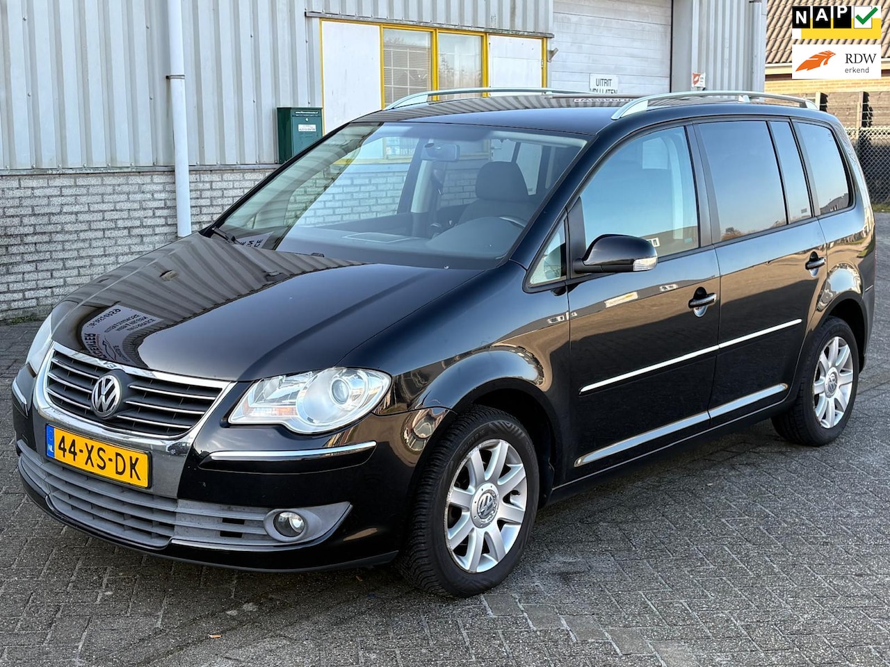 Volkswagen Touran - 1.4 TSI 140 PK 6 BAK Bj 2007 Highline Ecc Airco Xenon Cruise Control Stuurbediening Blueto - AutoWereld.nl