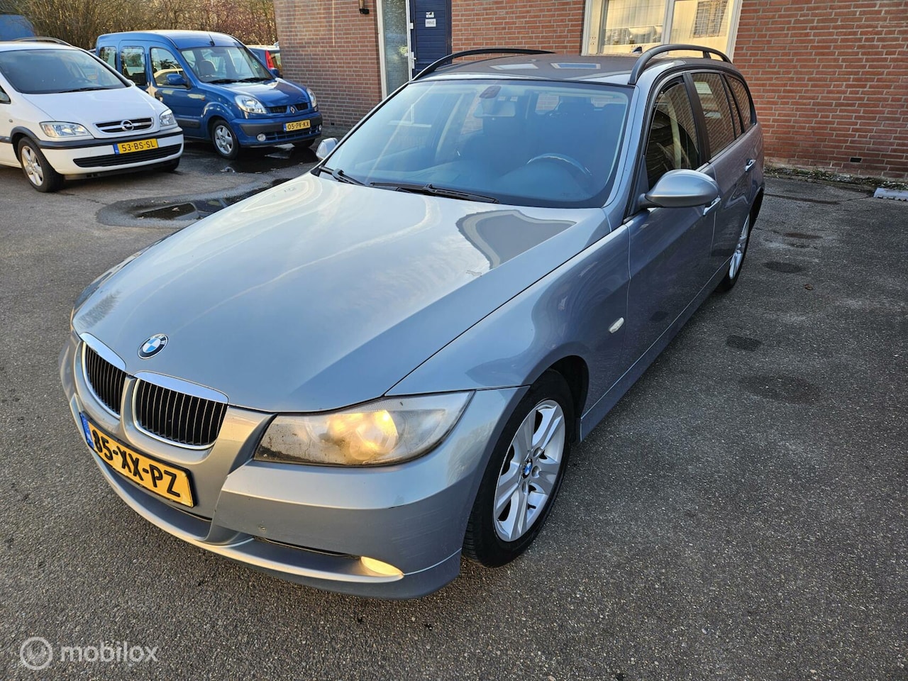 BMW 3-serie Touring - 318i Business Line 318i Business Line - AutoWereld.nl