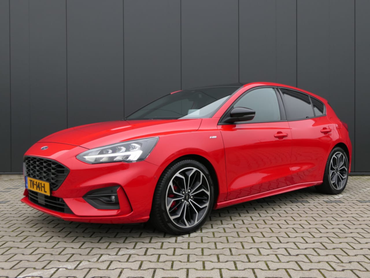 Ford Focus - 1.0 EcoBoost ST Line | B&O | Head-Up | LED | 18 Inch | Camera | Adaptive Cruise | Winterpa - AutoWereld.nl