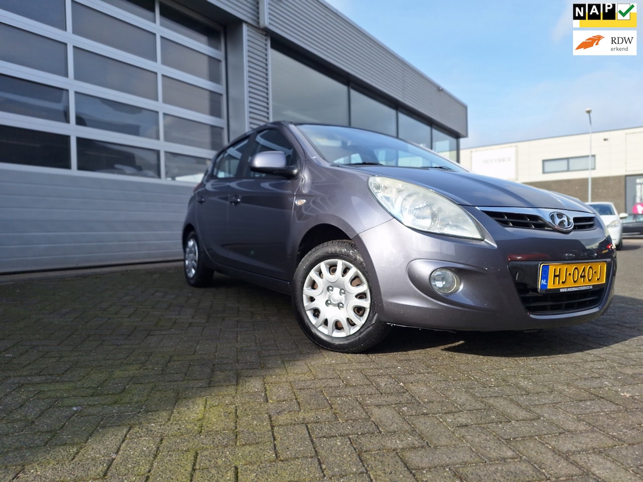 Hyundai i20 - 1.2i ActiveVersion 1.2i ActiveVersion - AutoWereld.nl