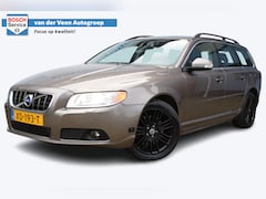 Volvo V70 - 2.5T Momentum 232PK | Youngtimer | Distributieriem recent vervangen | Stoelverwarming Voor