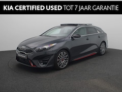 Kia Pro cee'd - ProCeed 1.6 T-GDi GT | 204PK | Panorama dak | JBL | Sportuitlaat |