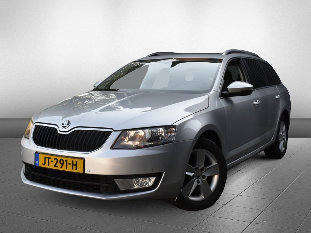 Skoda Octavia Combi - 1.6 TDI Ambition Bns Panodak - AutoWereld.nl