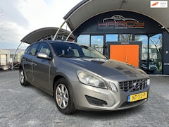 Volvo V60 - 1.6 D2 84KW Geartronic Leer Trekh EXPORT / HANDEL