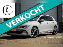 Volkswagen Golf - 1.5 eTSI / Heads up / IQ Lights / Harman Kardon