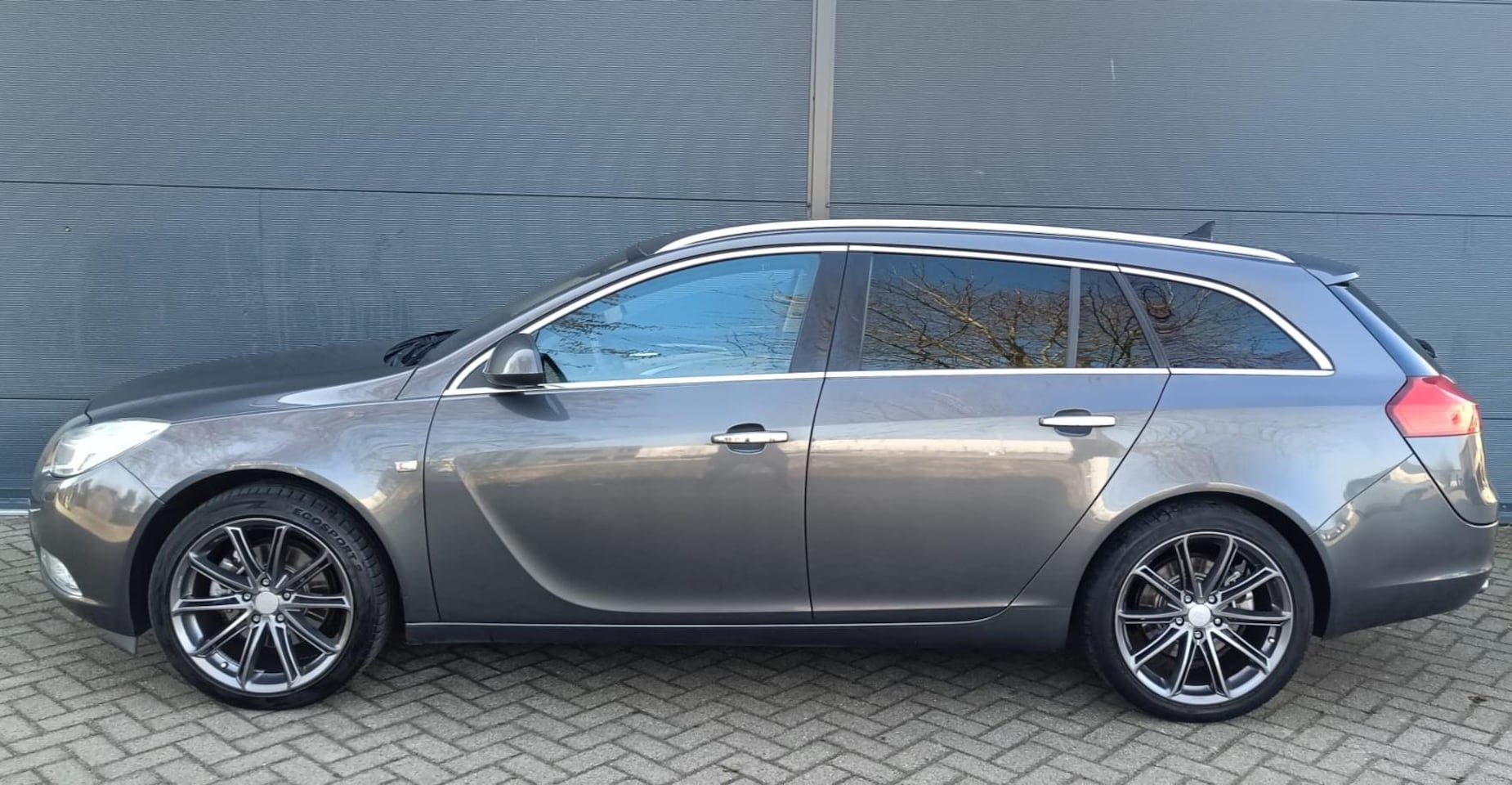 Opel Insignia Sports Tourer - 1.6 T Cosmo Leer/Nav/Nap - AutoWereld.nl