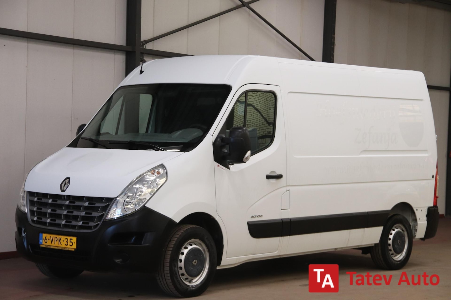 Renault Master - T35 2.3 dCi L2H2 TREKHAAK - AutoWereld.nl