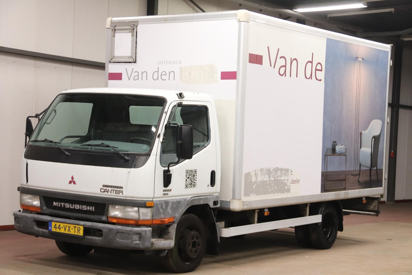 Mitsubishi Canter - FB35 3.0 335 BAKWAGEN MEUBELBAK - AutoWereld.nl